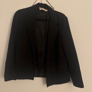 Lillie Rubin Elegant Black Blazer
